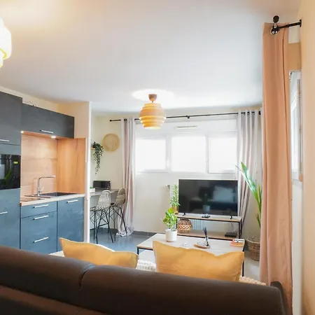 Modern Studio, Tram 5 Min From Partdieu, Wi-fi Апартаменты Вийёрбан